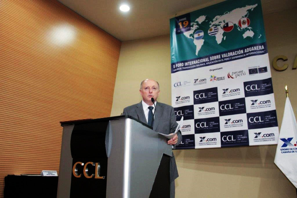 Juez del Tribunal Tributario y Aduanero más austral del país participa como expositor en II Foro Internacional de Valoración Aduanera en el Perú