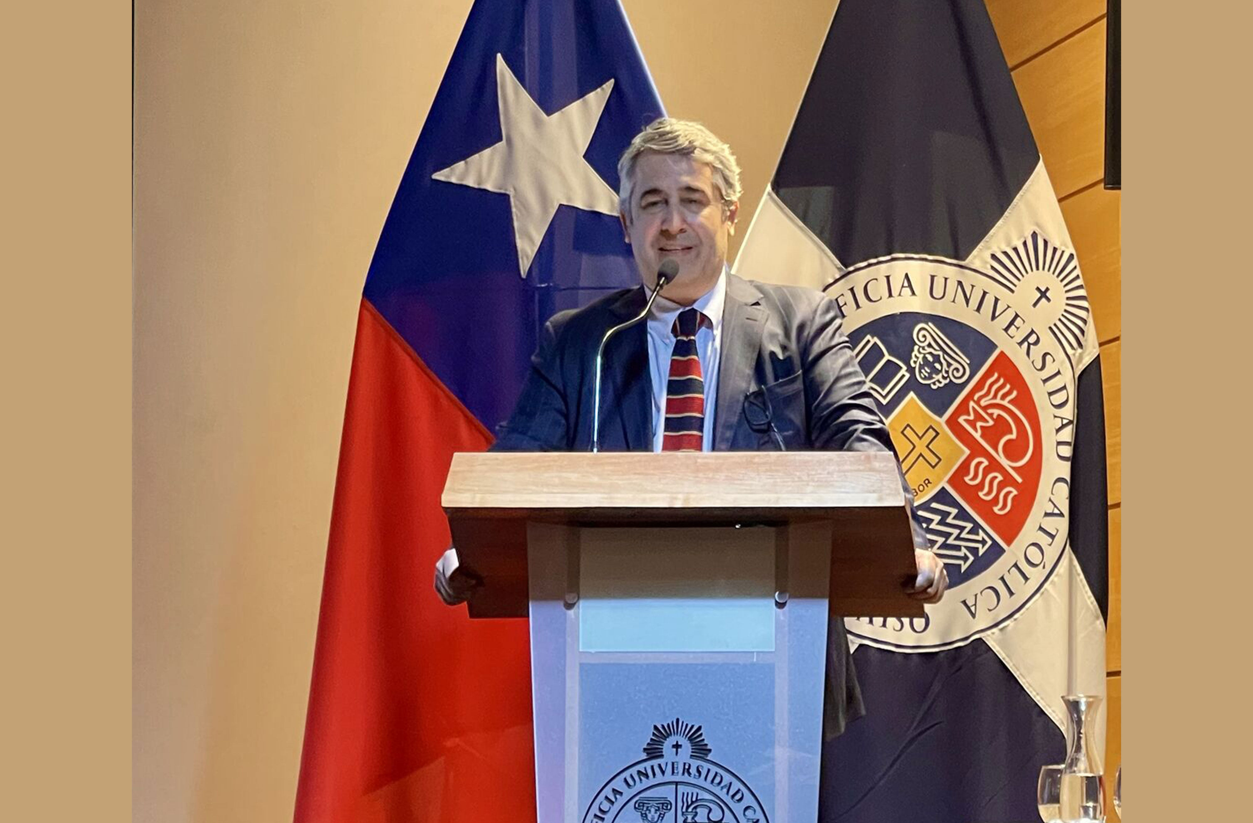 Funcionario del TTA de O’Higgins lanza su segundo libro sobre nulidad en el ámbito tributario y aduanero